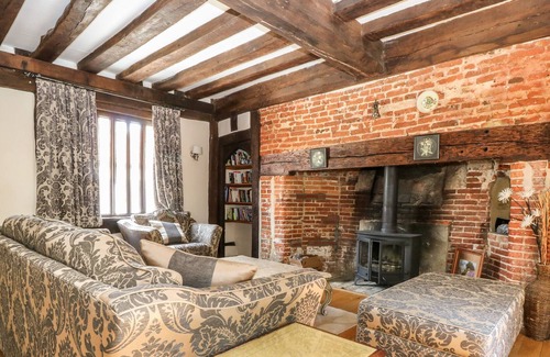 Hethel Cabaña | WATERLOO PLACE ALL UNITS, character holiday cottage in Banham