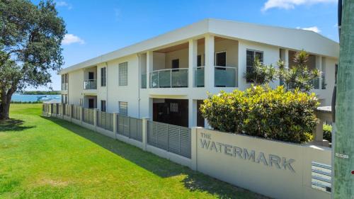 Yamba Casa | Watermark 5 Luxury Riverview Apartments