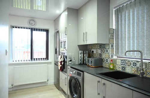 Birstall Casa | Watermead Retreat Bungalow in Birstall