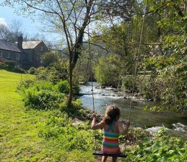 Dartmouth Casa | Watermill Cottages - 18th Century converted Mill 10 mins from beach