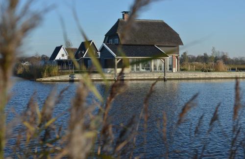 Zuideinde Complejo | Waterresort Bodelaeke Giethoorn