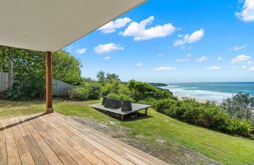 Ulladulla Apartamento | Waters Edge - beachside home near Rennies Beach