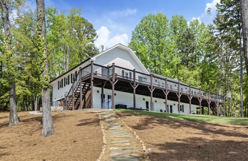 Seneca Casa | Waters Edge