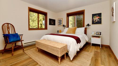 Ellison Bay Casa | Waters End Cottage by Simple Life Rentals