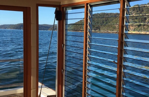 Lake Macquarie City Council Cabina | Watershed + 2 Hour Cruise