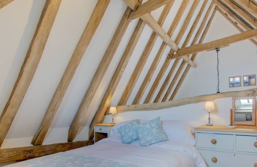 Abbess Roding Casa | Watersheet Farm Barn