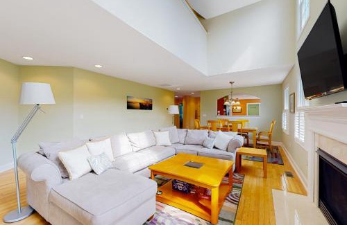 Frankford Casa | Waterside - 33856 Waterside Dr
