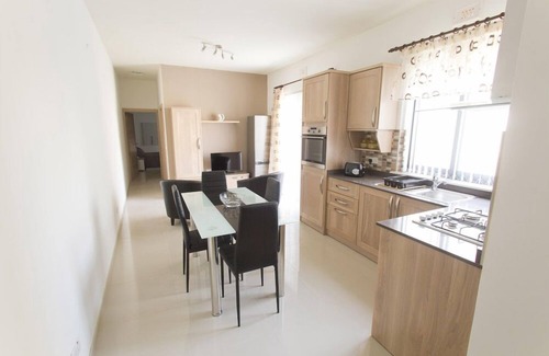 Marsalforn Apartamento | Waterside Apartments
