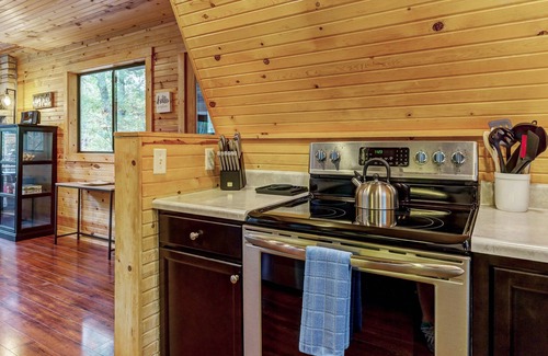 Wright City Chalet De Esquí | 1760 Waterside Cottage por Sarah Bernard!