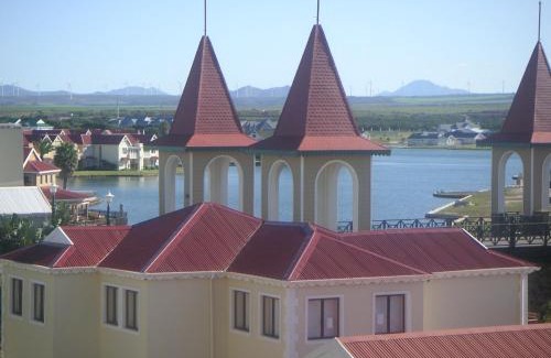 Marina Martinique Apartamento | Waterside Living MS22