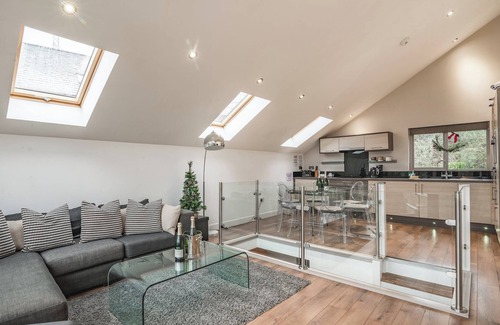 Rastrick Cabaña | Waterside Lodge Fourteen - UK36707
