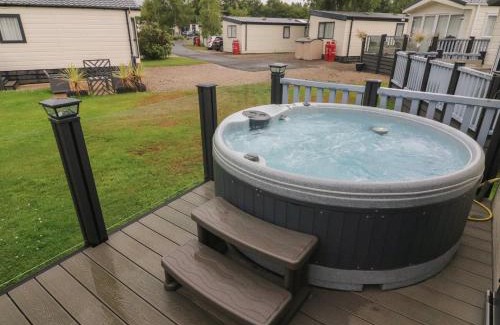 South Lakeland Leisure Village Casa | Waterside Lodge