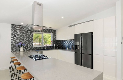 Huskisson Casa | Waterview by Experience Jervis Bay