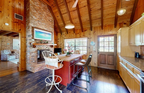 Cocoa Casa | Waterview home and attached studio , w/ boat ramp, pier, BBQ, A/C, WiFi