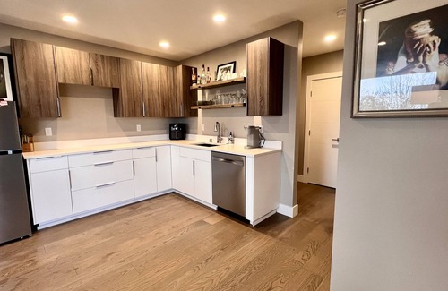 Tacoma Casa | Waterview Oasis 5 Bedroom 4 Bath