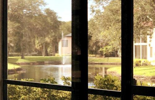 Trailer Estates Apartamento | Waterview Oasis Retreat, minutes to Anna Maria Island and IMG