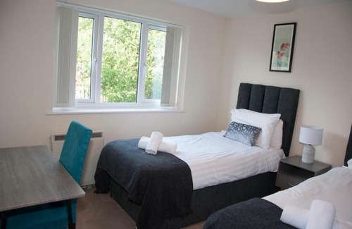 Watford Apartamento | Watford Gemini - Thanet House, Nr Watford Metropolitan, M1,M25