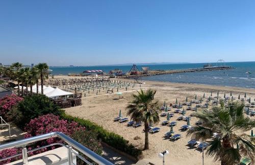 Durres Apartamento | Wave Beachfront Apartments