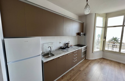 Durres Apartamento | Wave Beachfront Apartments
