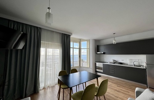 Durres Apartamento | Wave Beachfront Apartments