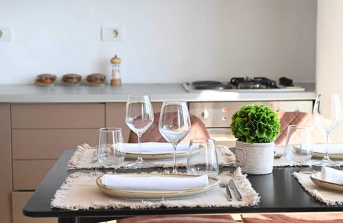 Durres Apartamento | Wave Beachfront Apartments