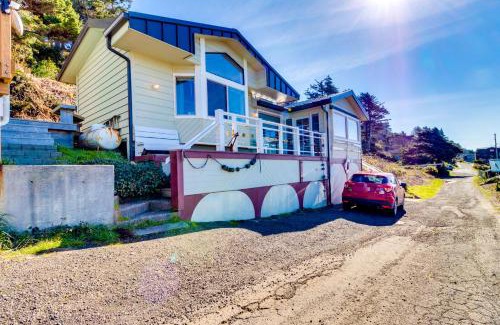 Oceanside Casa | Wave Watch `N