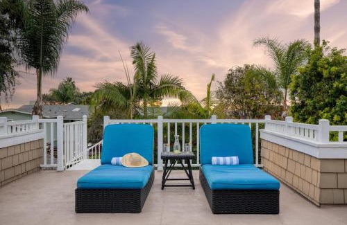 Solana Beach Casa | Wavebreak by AvantStay Close to BeachesSurfing