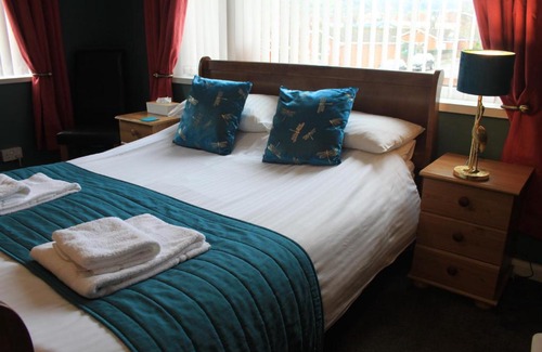 Minehead Cama Y Desayuno | Waverley B & B
