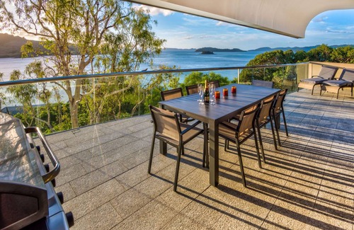 Hamilton Island Apartamento | Waves 6 Four Bedroom Breathtaking Ocean Views Central Location And Buggy