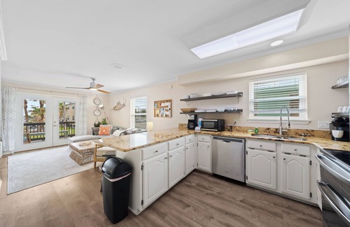 Gulf Shores Casa | Waves and Rays