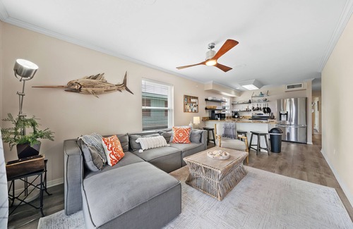 Gulf Shores Casa | Waves and Rays