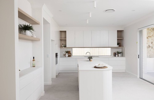 Boat Harbour Casa | Waves At Boat Harbour Beach - Divine Home, Steps from the Beach