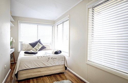 Central Coast Casa | Waves at Wamberal, Wamberal