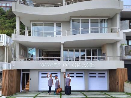 Herolds Bay Casa | Waves of Grace Seafront Villa