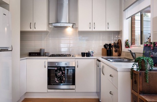 Daylesford Casa | Wayfarer Cottage-walk to town, pet friendly