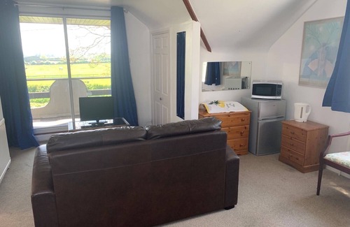 Bromham Casa | Wayside B&B
