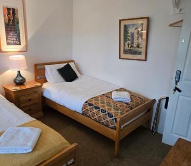 Little Plumstead Cama Y Desayuno | Wayside B&B
