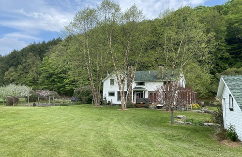 Livingston Manor Casa | Wayside Farm on the Beaverkill River