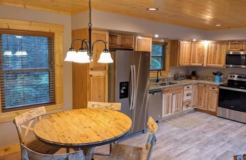 Maggie Valley Casa | We're Open for Business! Mountain Views,Watch the Elk, Fire Pit,Close to Skiing