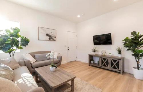 Westminster Casa | WE12-Little Saigon Modern Home 3Beds-2Baths