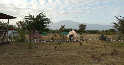 Amboseli Cabina | WE4Kenya Guesthouses