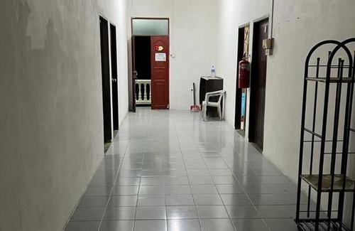 Kampung Semut Api Casa | Weaayah guesthouse