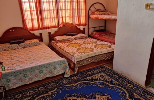 Kampung Semut Api Casa | Weaayah guesthouse
