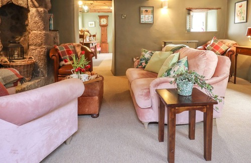 Chagford Cabaña | WEAVER'S COTTAGE, pet friendly, character holiday cottage in Chagford
