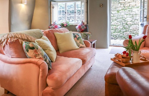 Chagford Cabaña | WEAVER'S COTTAGE, pet friendly, character holiday cottage in Chagford