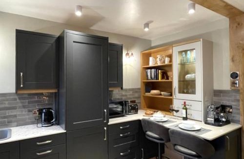 Skipton Apartamento | Weavers Rest - New Boutique Retreat in Central Skipton with Parking
