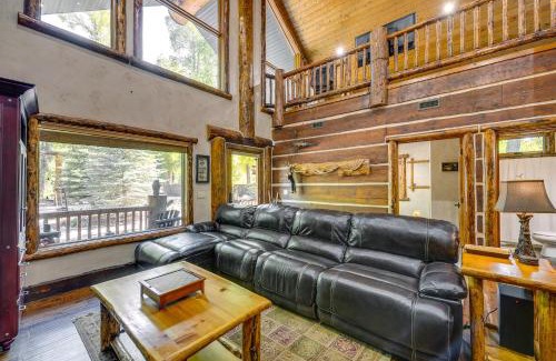 Kamas Casa | Weber River Cabin in Oakley with Private Hot Tub!