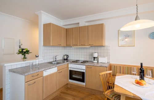 Hollersbach im Pinzgau Apartamento | Weberbauer by Interhome