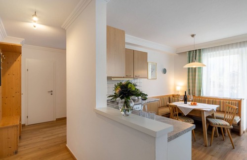 Hollersbach im Pinzgau Apartamento | Weberbauer by Interhome