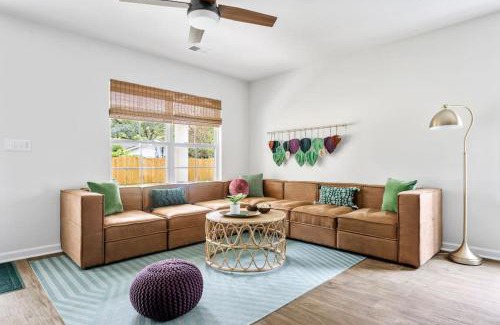 Columbia Casa | WeCo Duplex -8 BR- Sleeps 16
